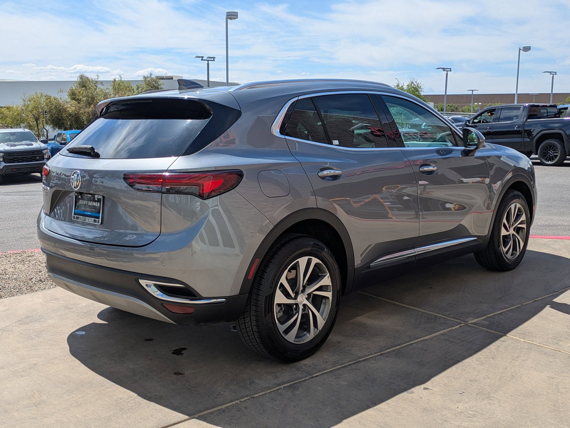 Used 2021 Buick Envision Essence AWD/4WD image 5