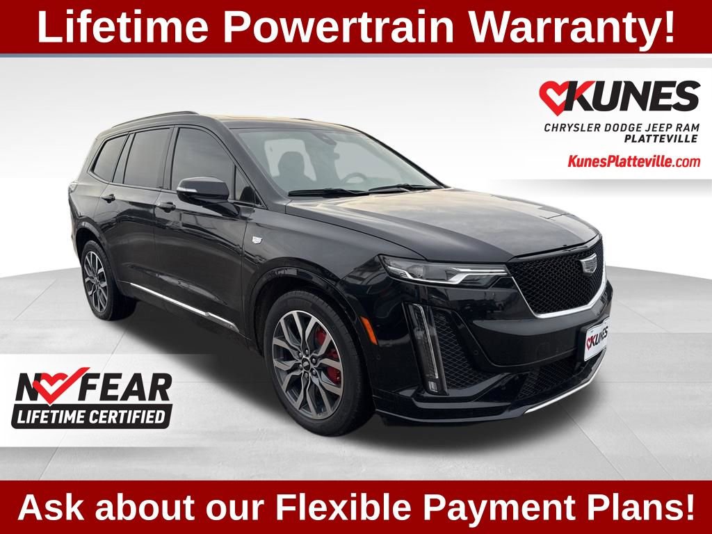 Used 2024 Cadillac XT6 Sport w/ Technology Package AWD/4WD image 3