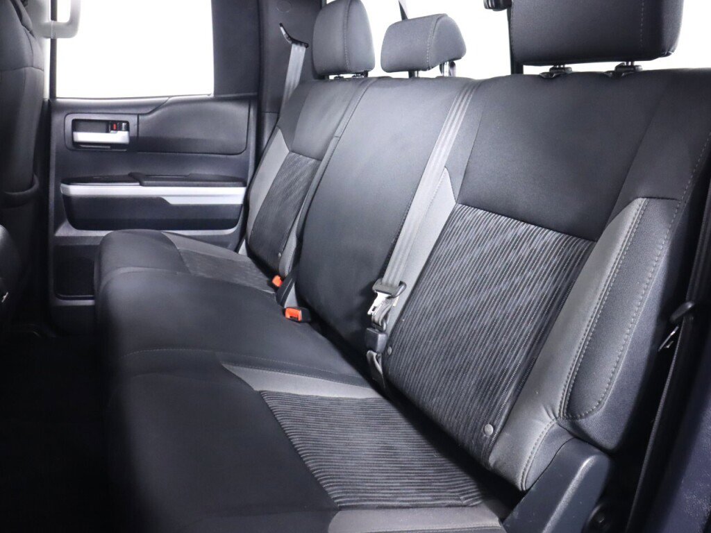 Used 2015 Toyota Tundra SR5 w/ SR5 Upgrade Package AWD/4WD image 33