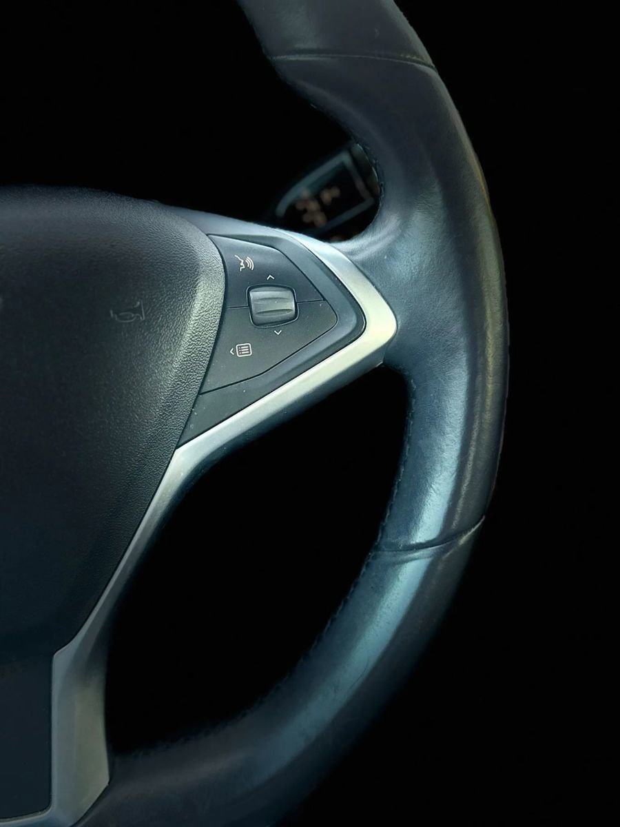 Used 2014 Tesla Model S 60 RWD image 30