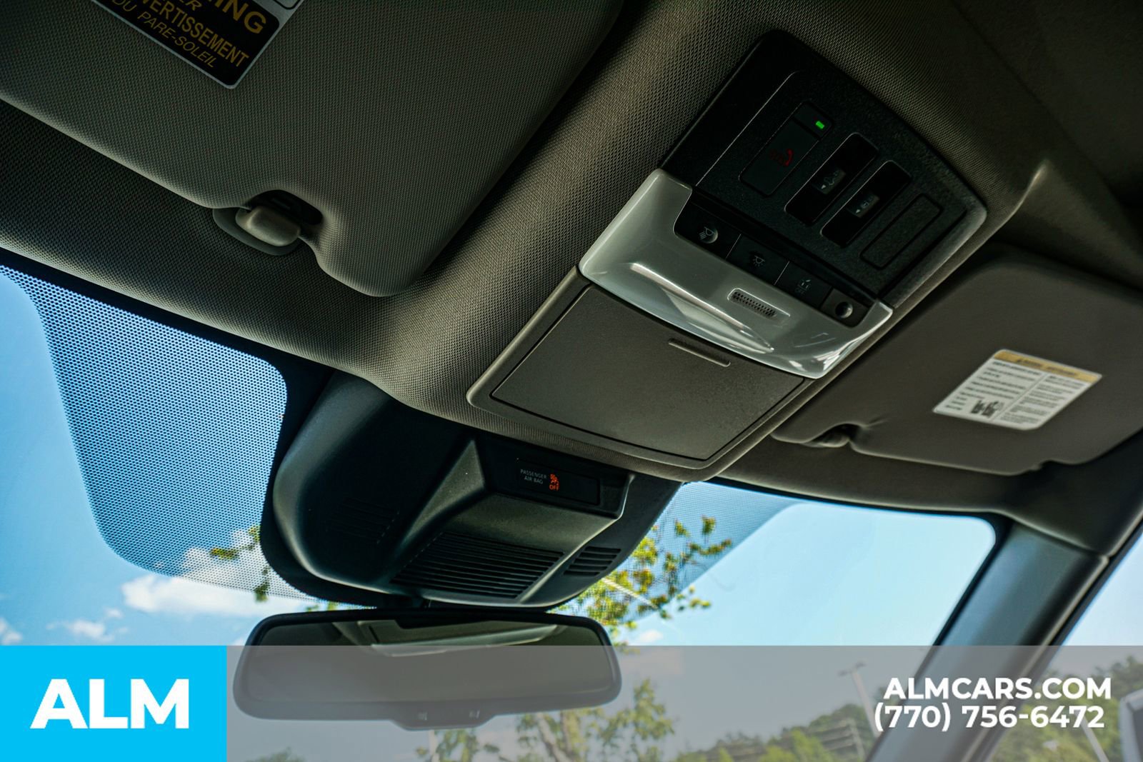 Used 2025 Nissan Rogue Platinum FWD image 67