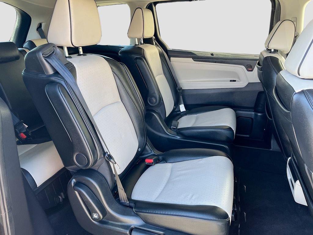 Used 2025 Honda Odyssey Elite image 31