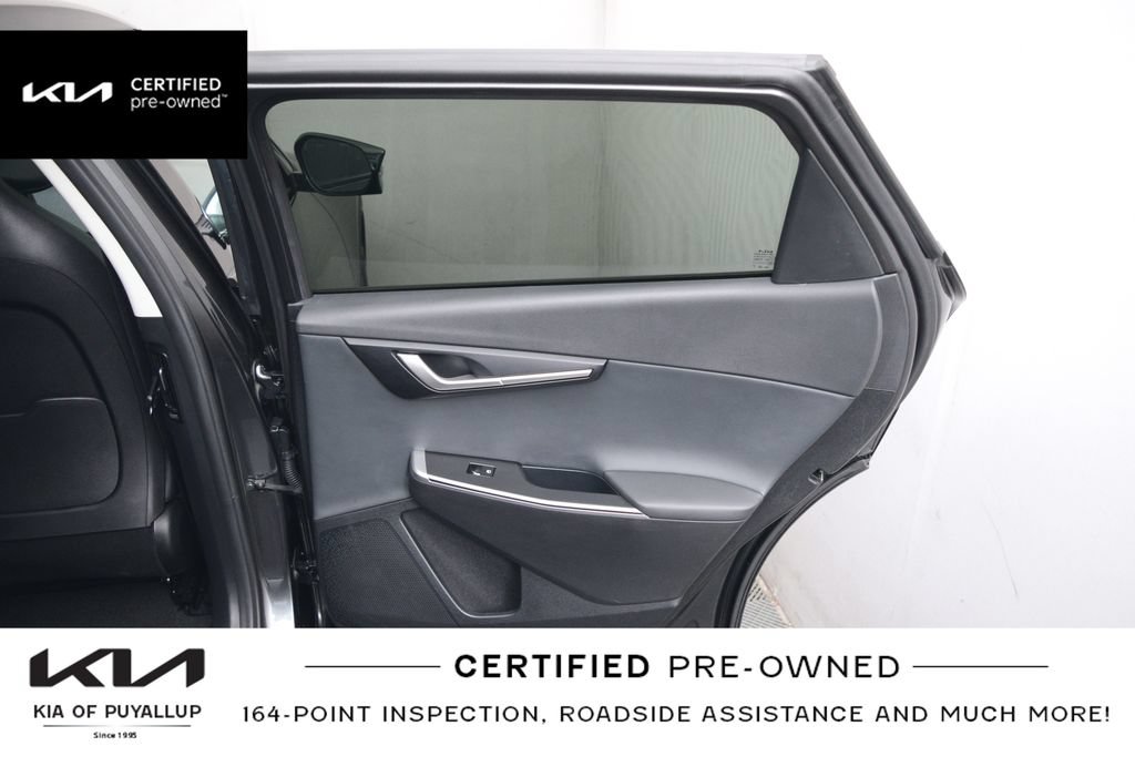 Certified 2024 Kia EV6 Light AWD/4WD image 14