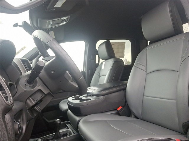 Used 2023 RAM 3500 Tradesman w/ Chrome Appearance Group image 13