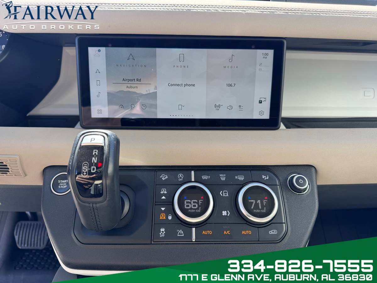 Used 2023 Land Rover Defender 110 SE AWD/4WD image 22