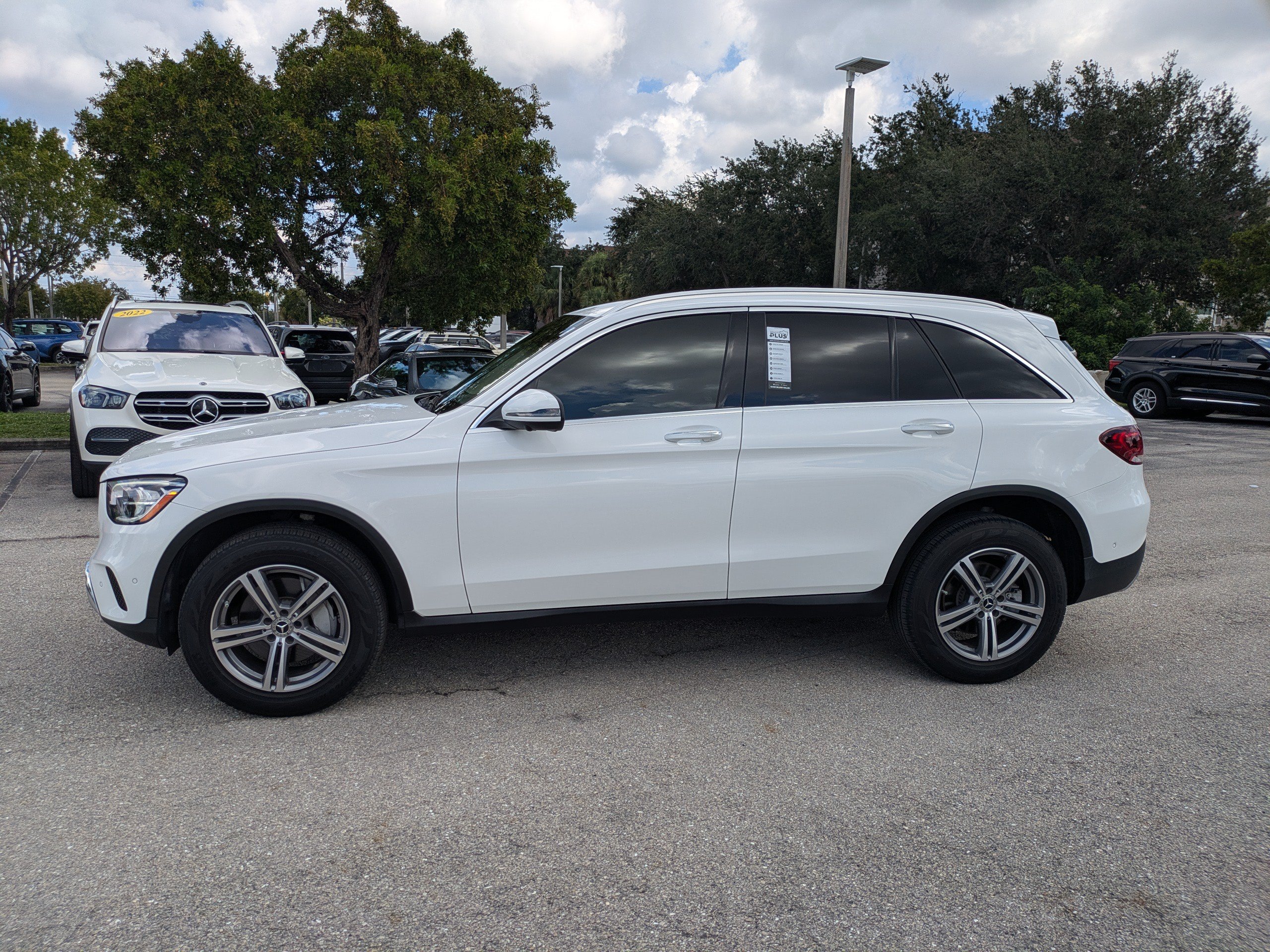 Used 2022 Mercedes-Benz GLC 300 image 8