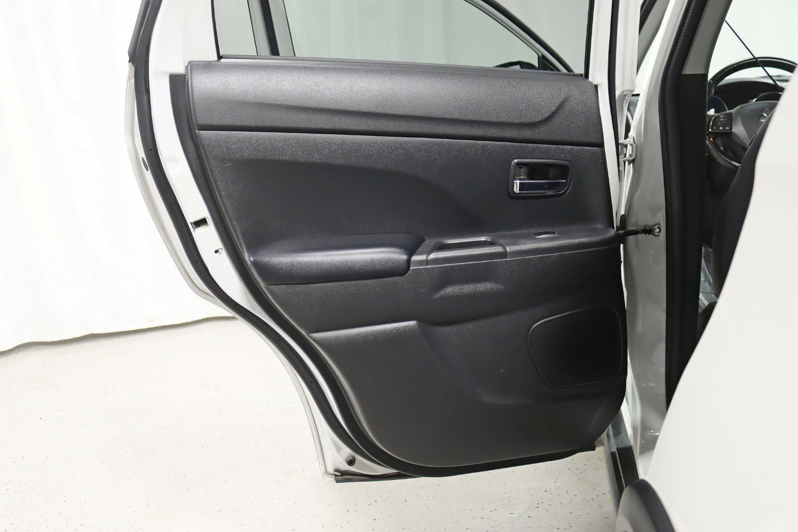 Used 2016 Mitsubishi Outlander Sport GT image 30