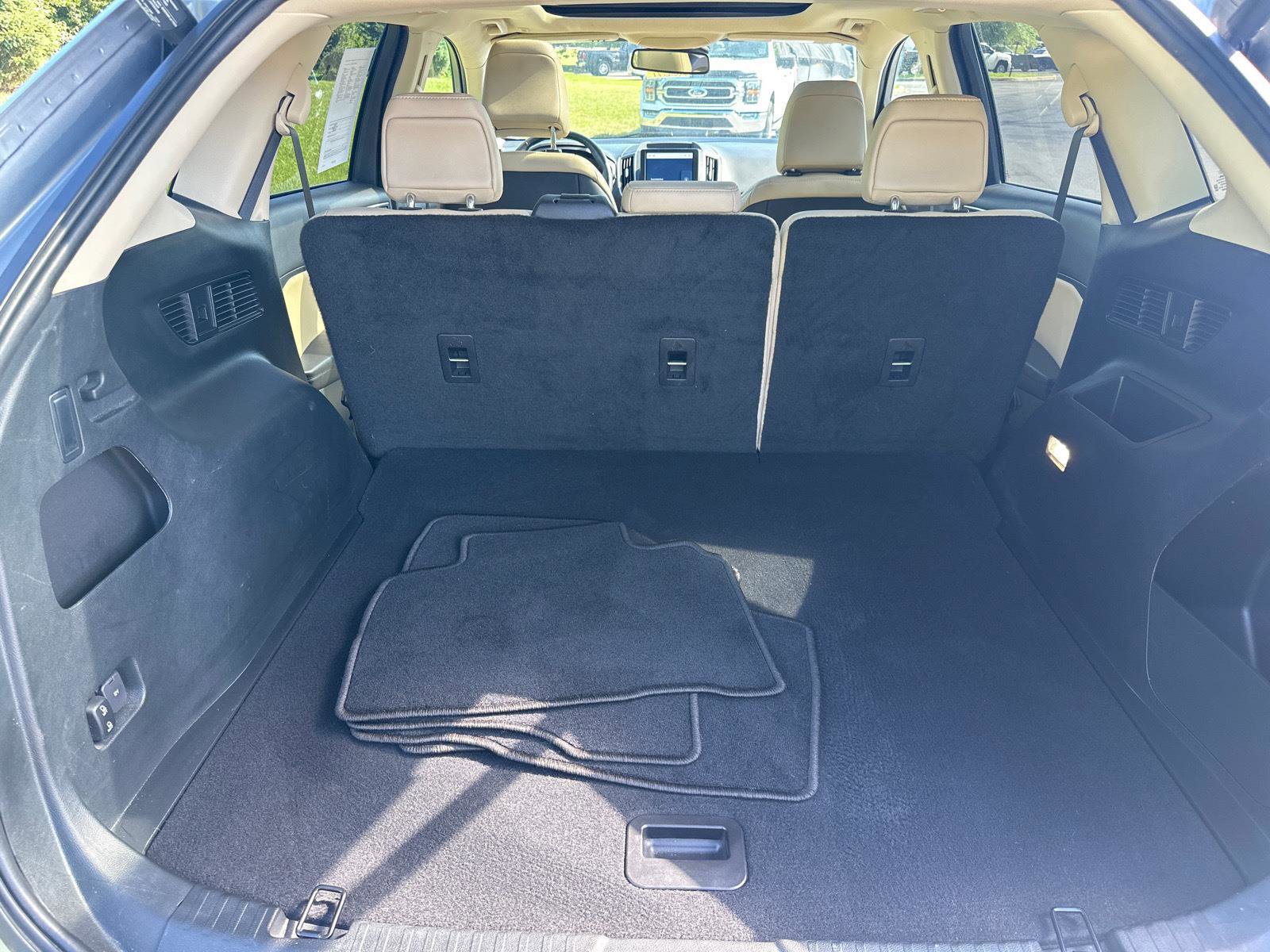 Used 2022 Ford Edge SEL w/ Convenience Package AWD/4WD image 21