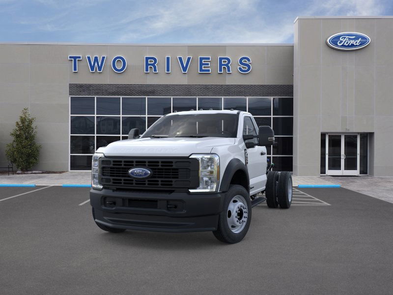New 2025 Ford F550 4x4 Regular Cab Super Duty image 2