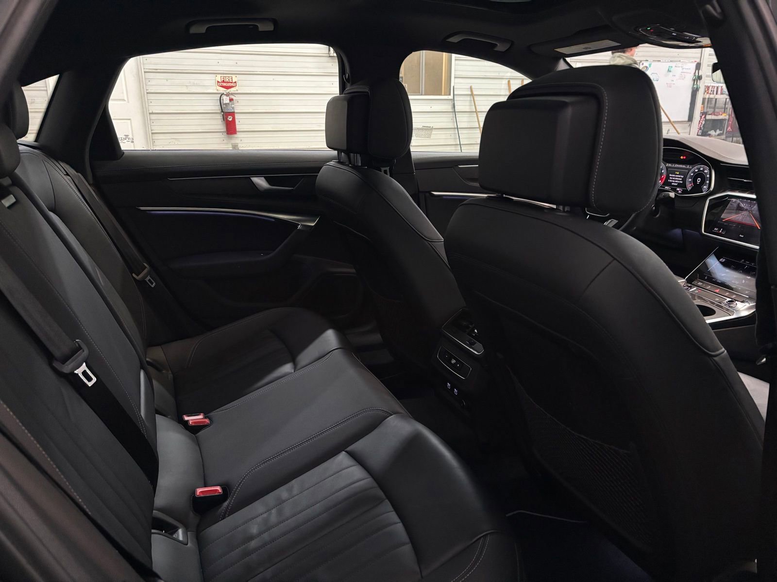 Used 2021 Audi A6 2.0T Premium image 31