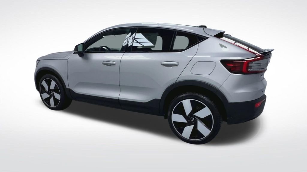 Used 2023 Volvo C40 P8 Recharge Ultimate w/ Protection Package Premier image 6