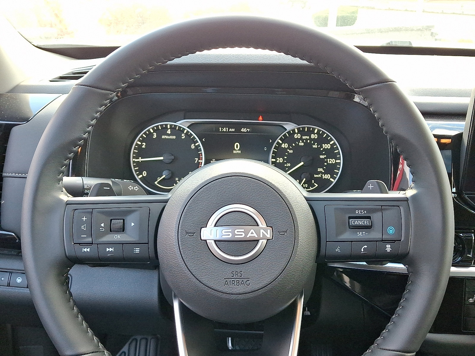 New 2025 Nissan Pathfinder SV w/ SV Premium Package image 14