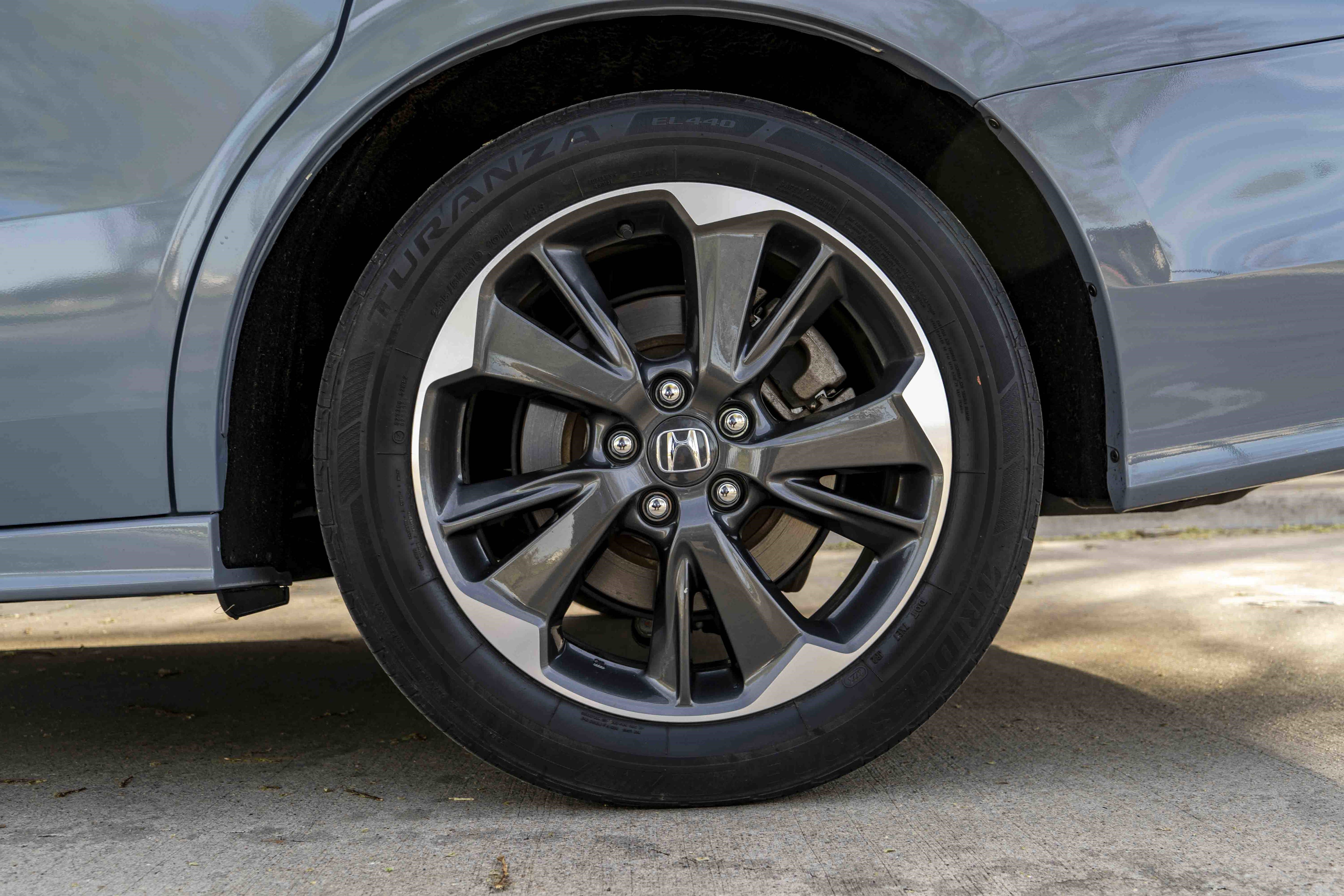 Used 2024 Honda Odyssey Elite image 15