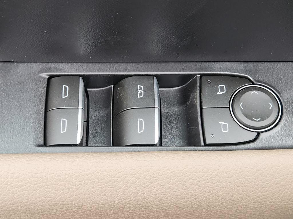 New 2026 GMC Canyon Denali AWD/4WD image 16