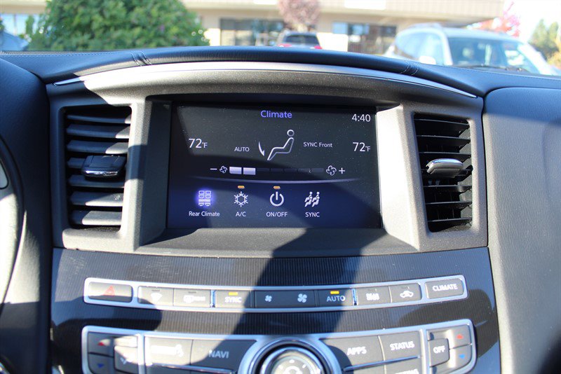 Used 2019 INFINITI QX60 Luxe w/ Essential Package image 12