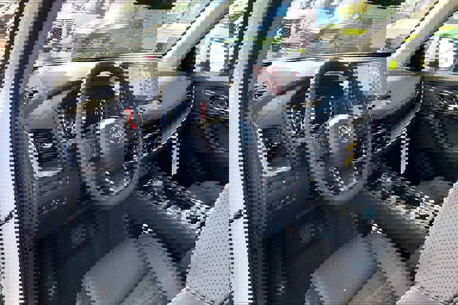 New 2026 Nissan Rogue Platinum w/ Platinum Premium Package image 10