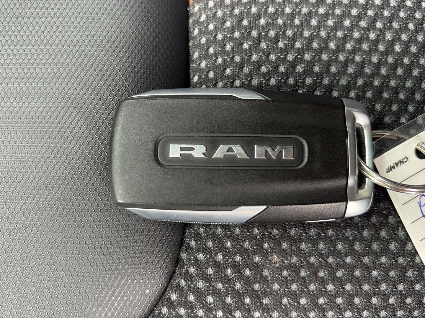 Used 2022 RAM 1500 Rebel AWD/4WD image 36