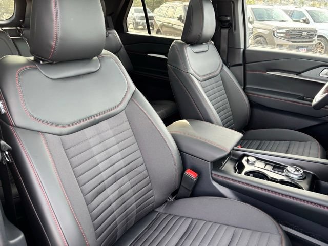 New 2026 Ford Explorer ST-Line w/ ST-Line Street Pack AWD/4WD image 23