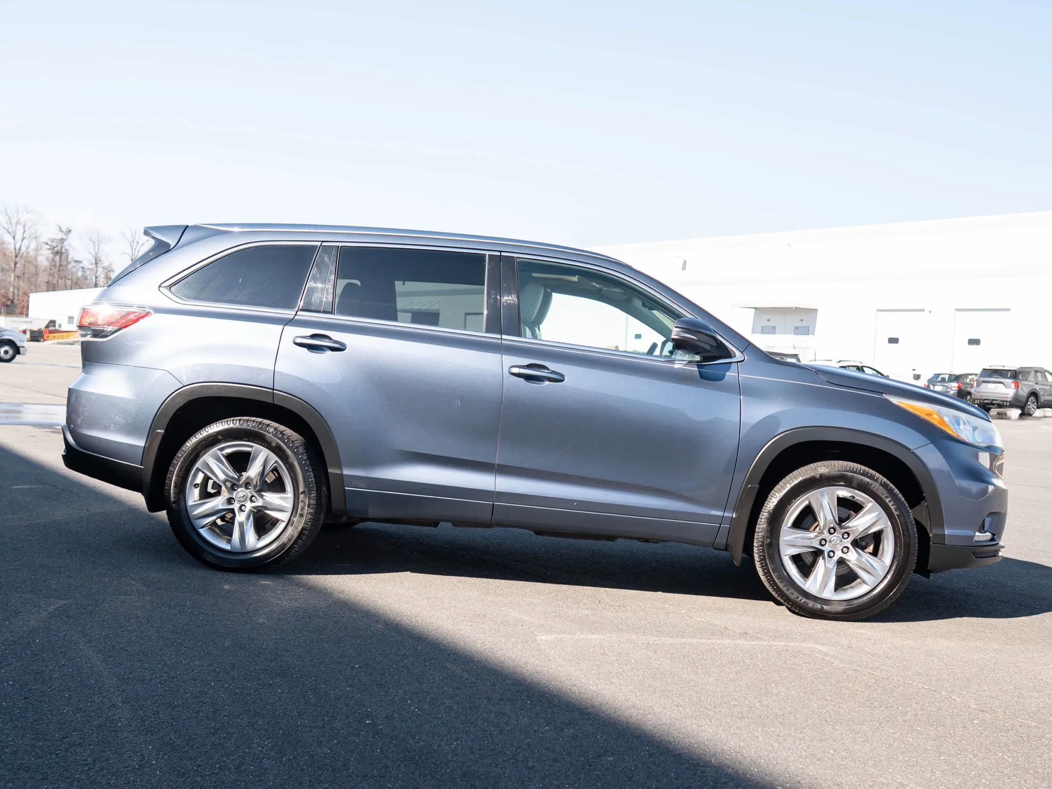 Used 2015 Toyota Highlander Limited image 7