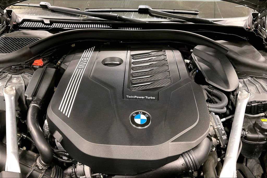 Used 2021 BMW 540i xDrive w/ M Sport Package AWD/4WD image 30