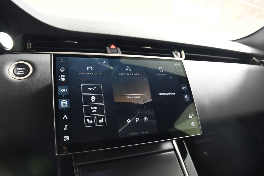 Certified 2026 Land Rover Range Rover Evoque S AWD/4WD image 32