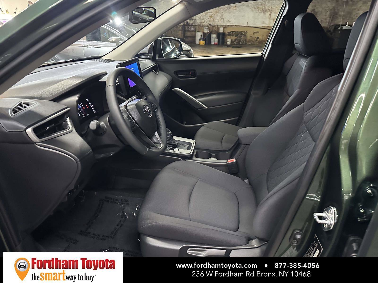 Certified 2026 Toyota Corolla Cross LE AWD/4WD image 14