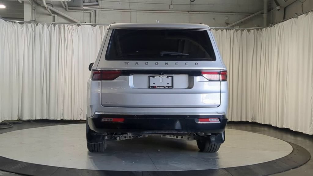 Used 2022 Jeep Wagoneer Series I w/ Convenience Group I AWD/4WD image 9