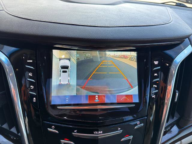 Used 2017 Cadillac Escalade Luxury image 23