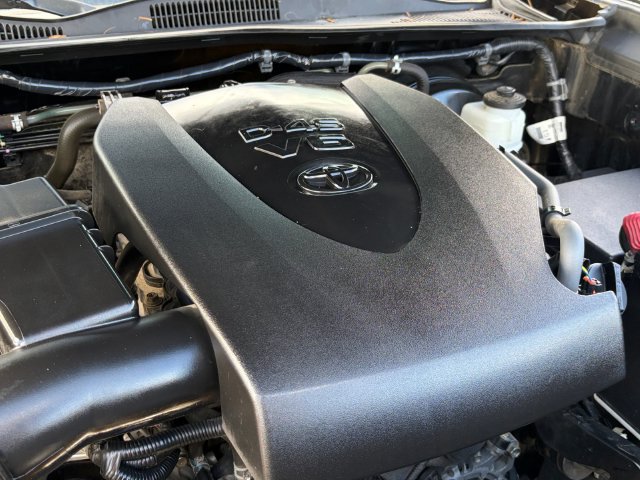 Used 2019 Toyota Tacoma SR5 AWD/4WD image 22