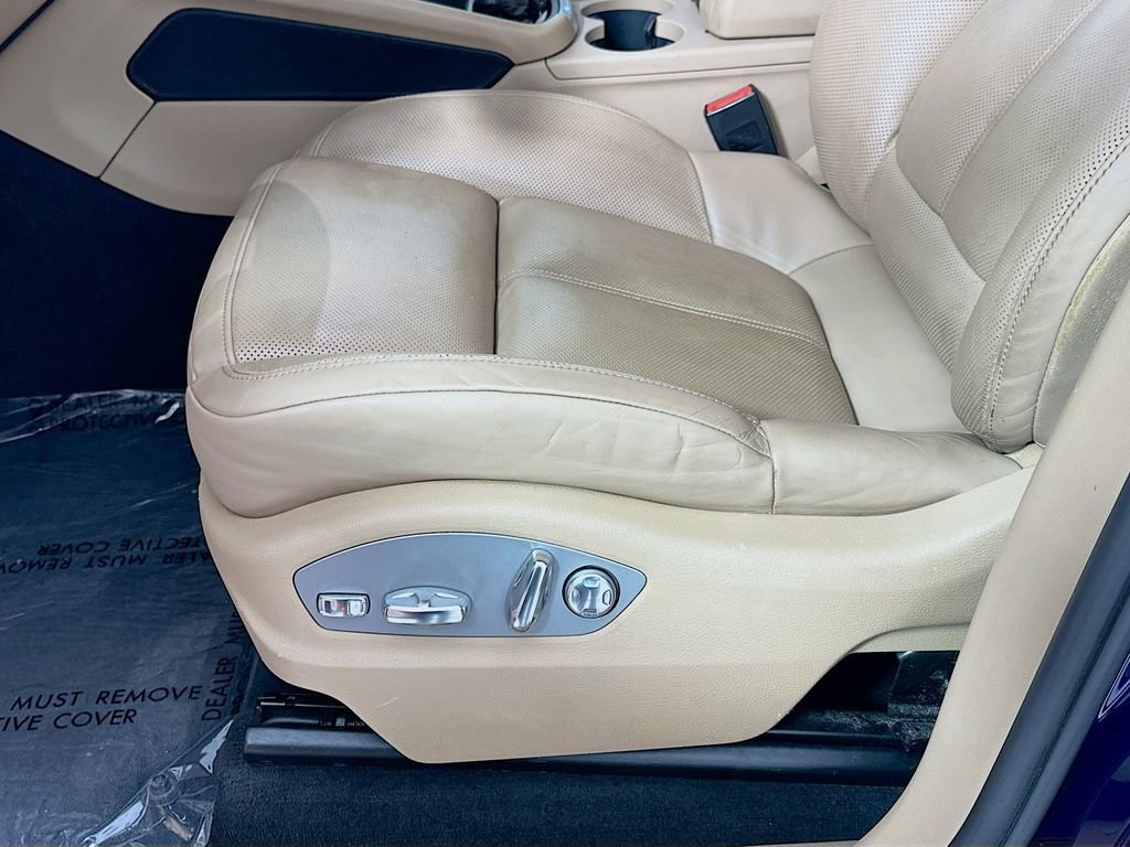 Certified 2023 Porsche Macan image 22