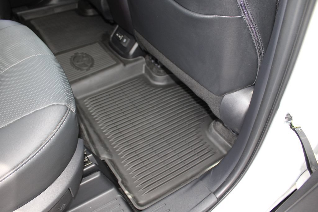 Certified 2026 Toyota Highlander Platinum AWD/4WD image 59
