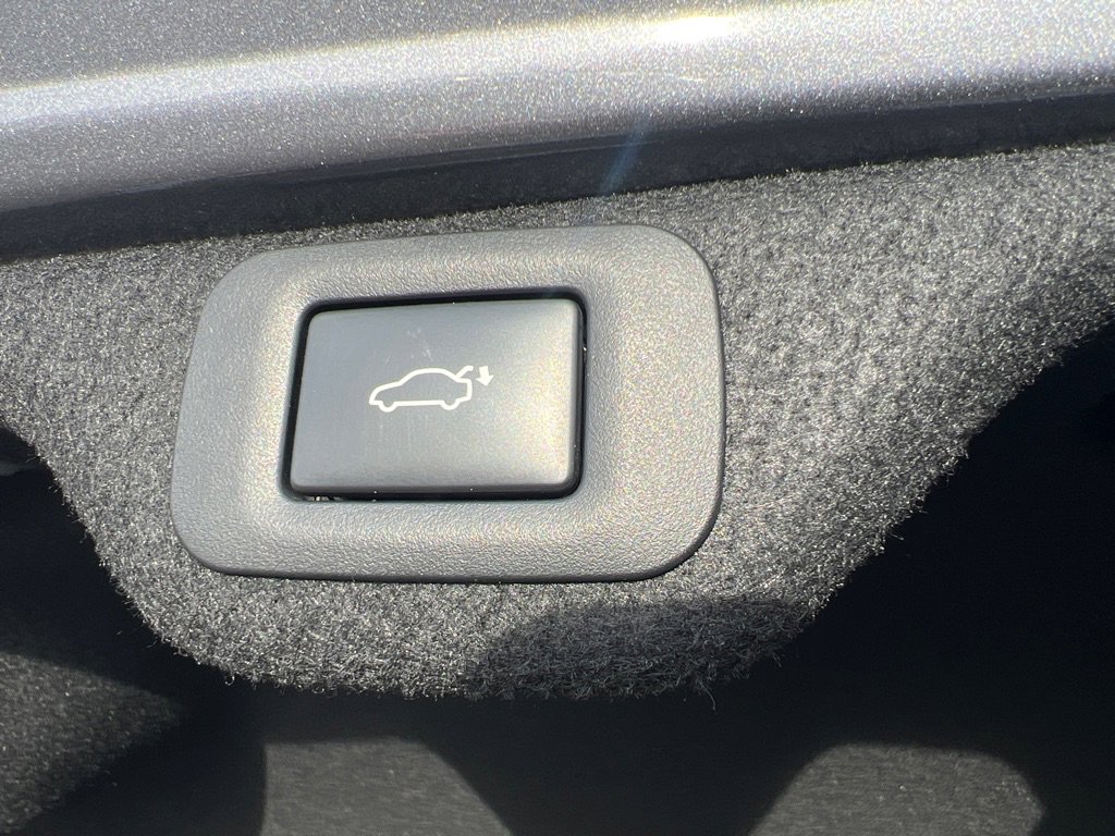 Used 2019 Lexus ES 300h image 6