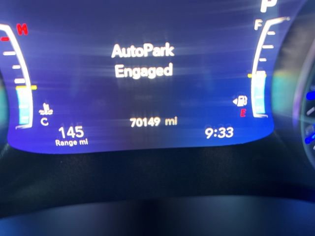 Used 2022 Chrysler Pacifica Touring-L image 30