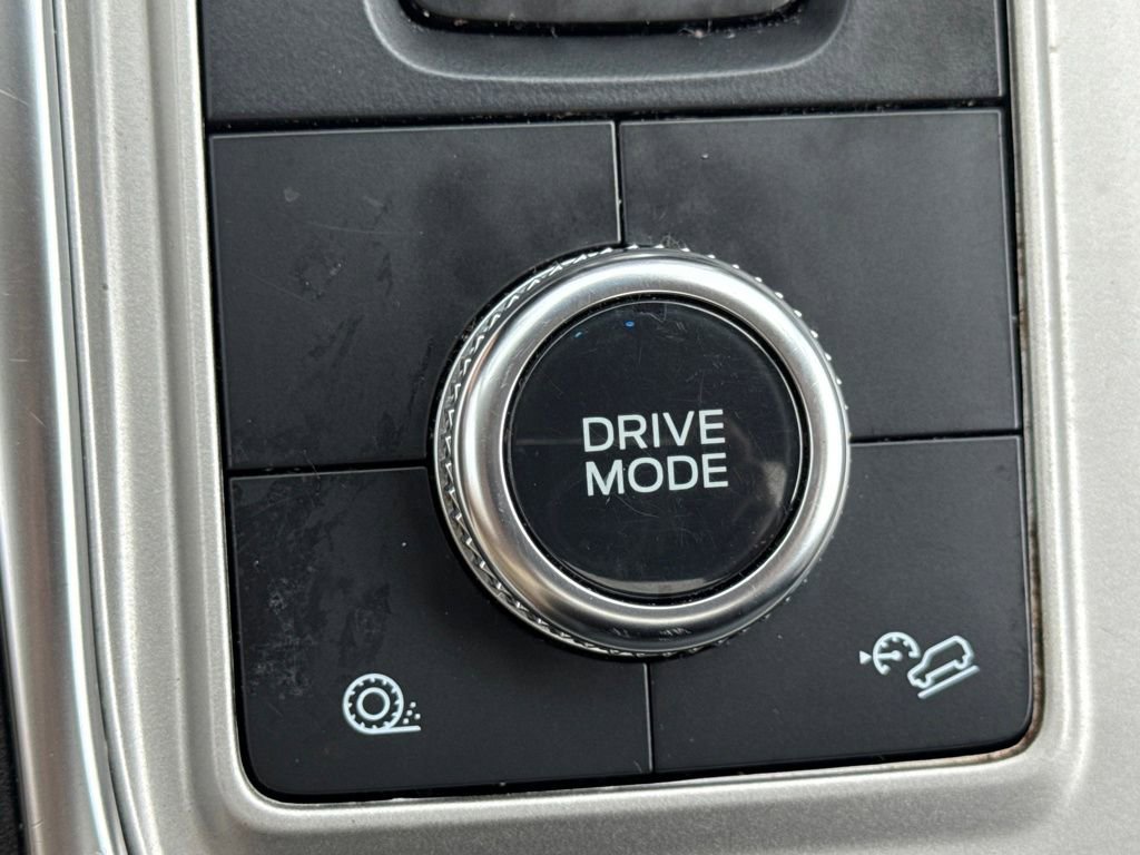 Used 2023 Ford Explorer XLT w/ Equipment Group 202A image 52