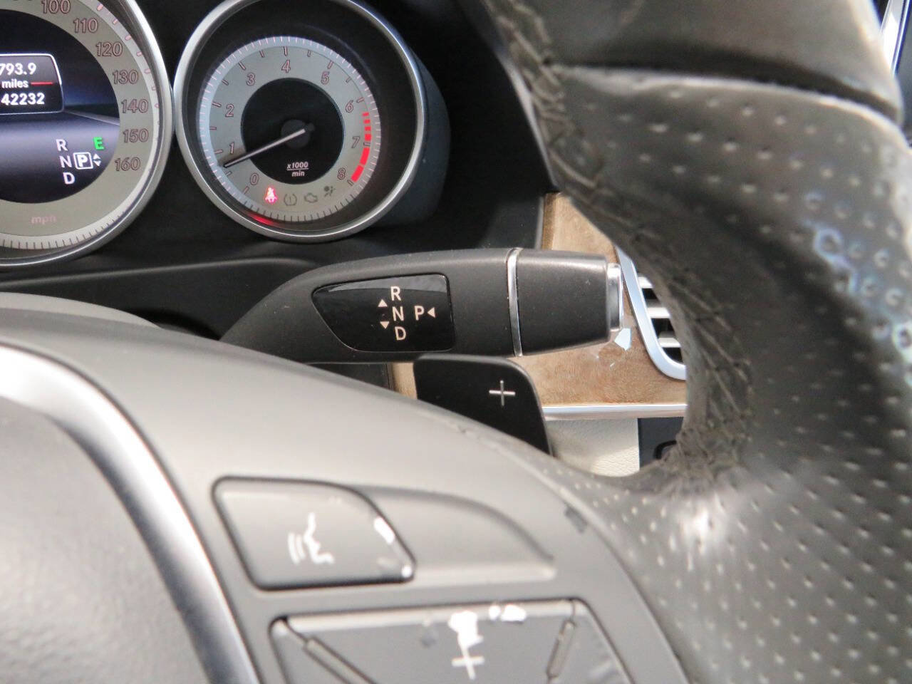 Used 2016 Mercedes-Benz E 350 Sedan w/ Premium Package image 17