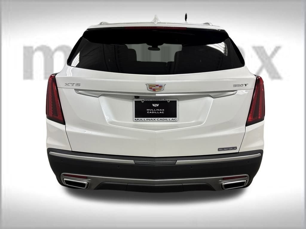 New 2025 Cadillac XT5 Premium Luxury w/ LPO, Floor Liner Package image 18