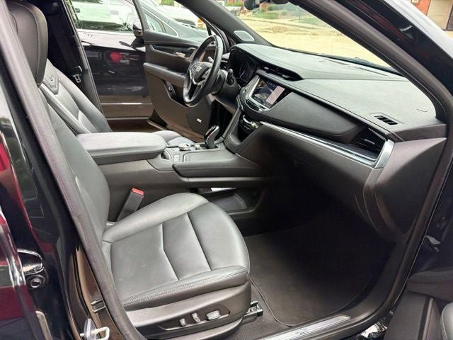 Certified 2023 Cadillac XT5 Premium Luxury AWD/4WD image 25