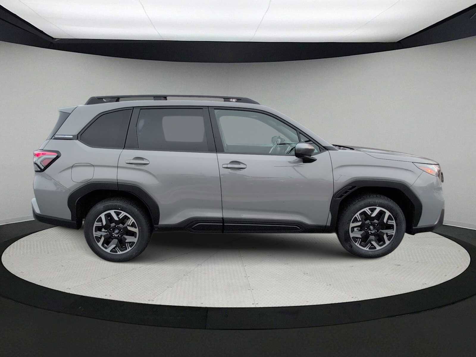 New 2026 Subaru Forester Premium AWD/4WD image 9