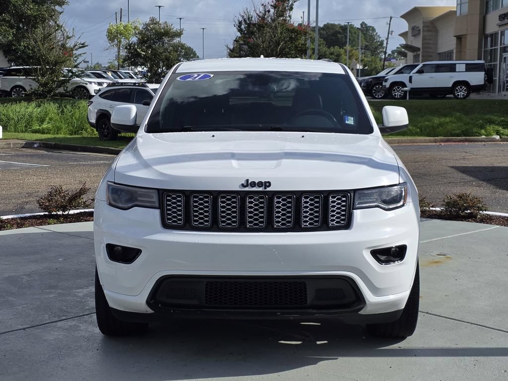 Used 2021 Jeep Grand Cherokee Laredo X RWD image 2
