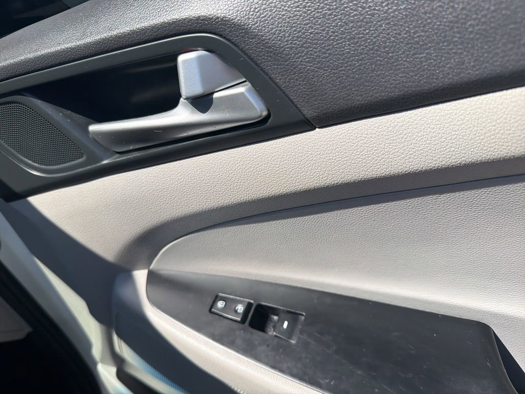 Used 2021 Hyundai Tucson SEL FWD image 31