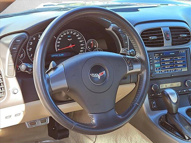 Used 2007 Chevrolet Corvette Coupe w/ Preferred Equipment Group RWD image 15