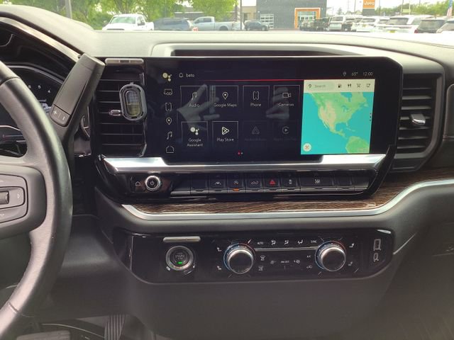 Used 2022 GMC Sierra 1500 Elevation w/ LPO, Elevation Black Package AWD/4WD image 17