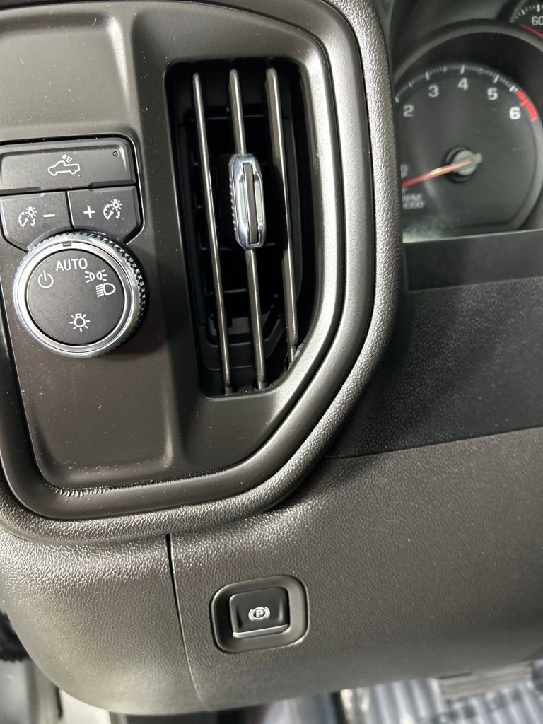 Used 2023 GMC Sierra 1500 Pro w/ Pro Value Package image 19