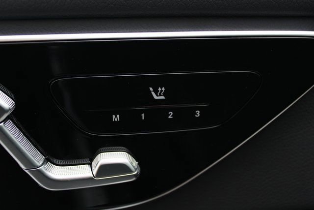 New 2025 Mercedes-Benz C 300 4MATIC Sedan image 13
