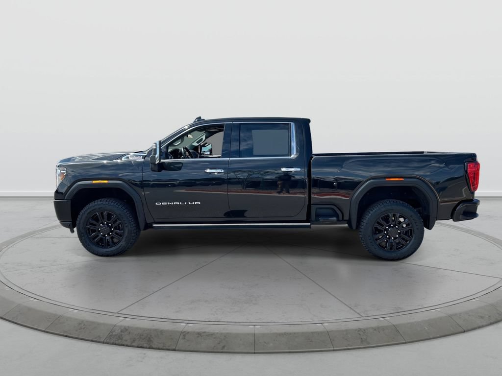 Used 2023 GMC Sierra 2500 Denali w/ Denali Black Diamond Edition AWD/4WD image 5
