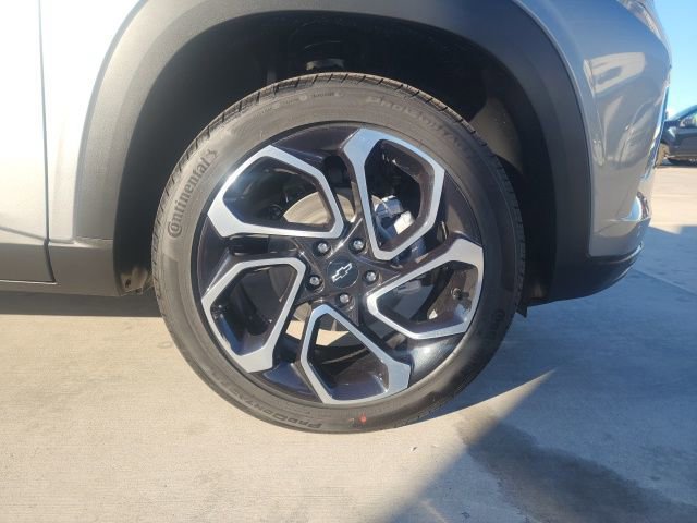 New 2026 Chevrolet Trax RS image 14
