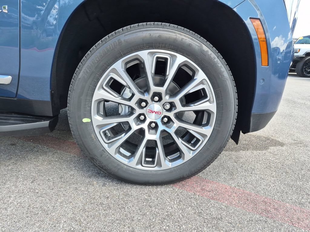 New 2026 GMC Yukon Denali AWD/4WD image 15