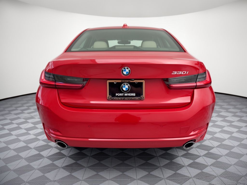 Used 2023 BMW 330i Sedan w/ Driving Assistance Package RWD image 11