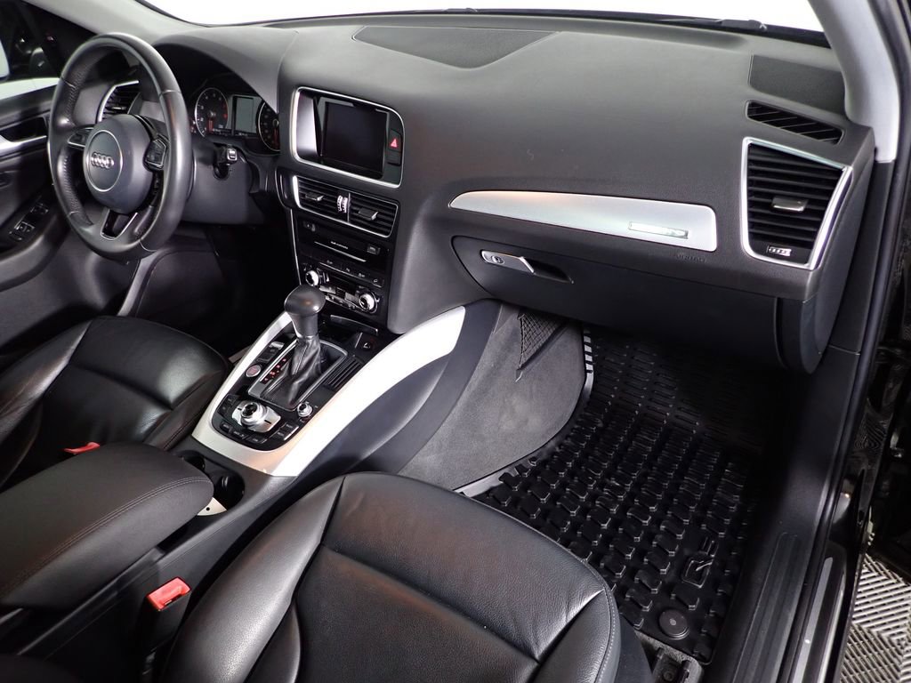 Used 2015 Audi Q5 3.0T Premium Plus w/ Technology Package image 38