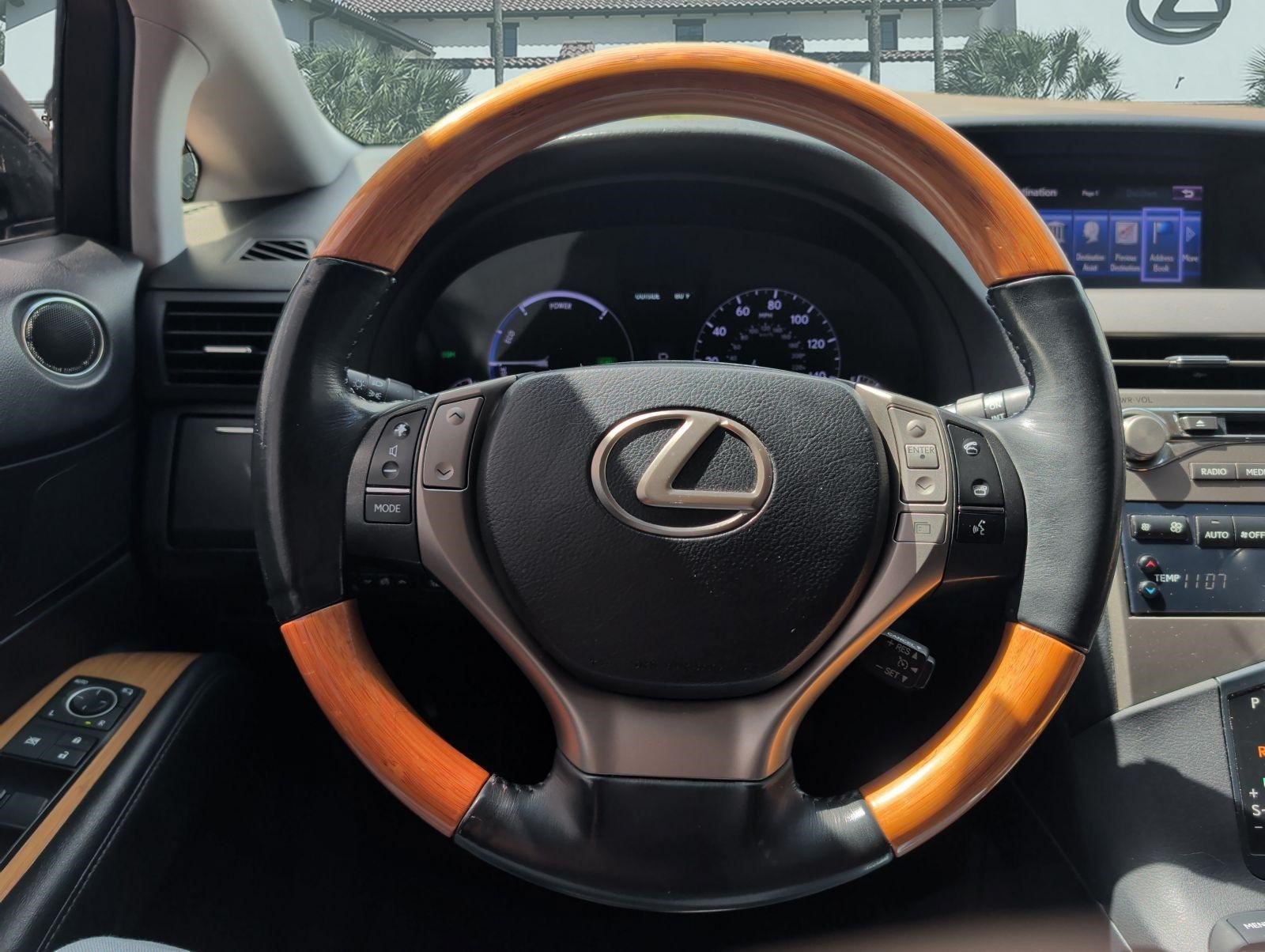 Used 2014 Lexus RX 450h FWD image 13